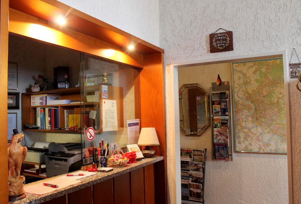 Hotel Adler Ντίσελντορφ Εξωτερικό φωτογραφία