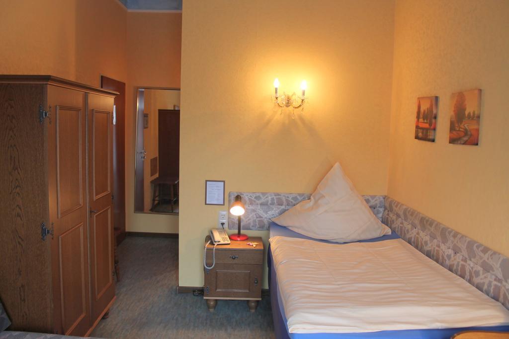 Hotel Adler Ντίσελντορφ Εξωτερικό φωτογραφία
