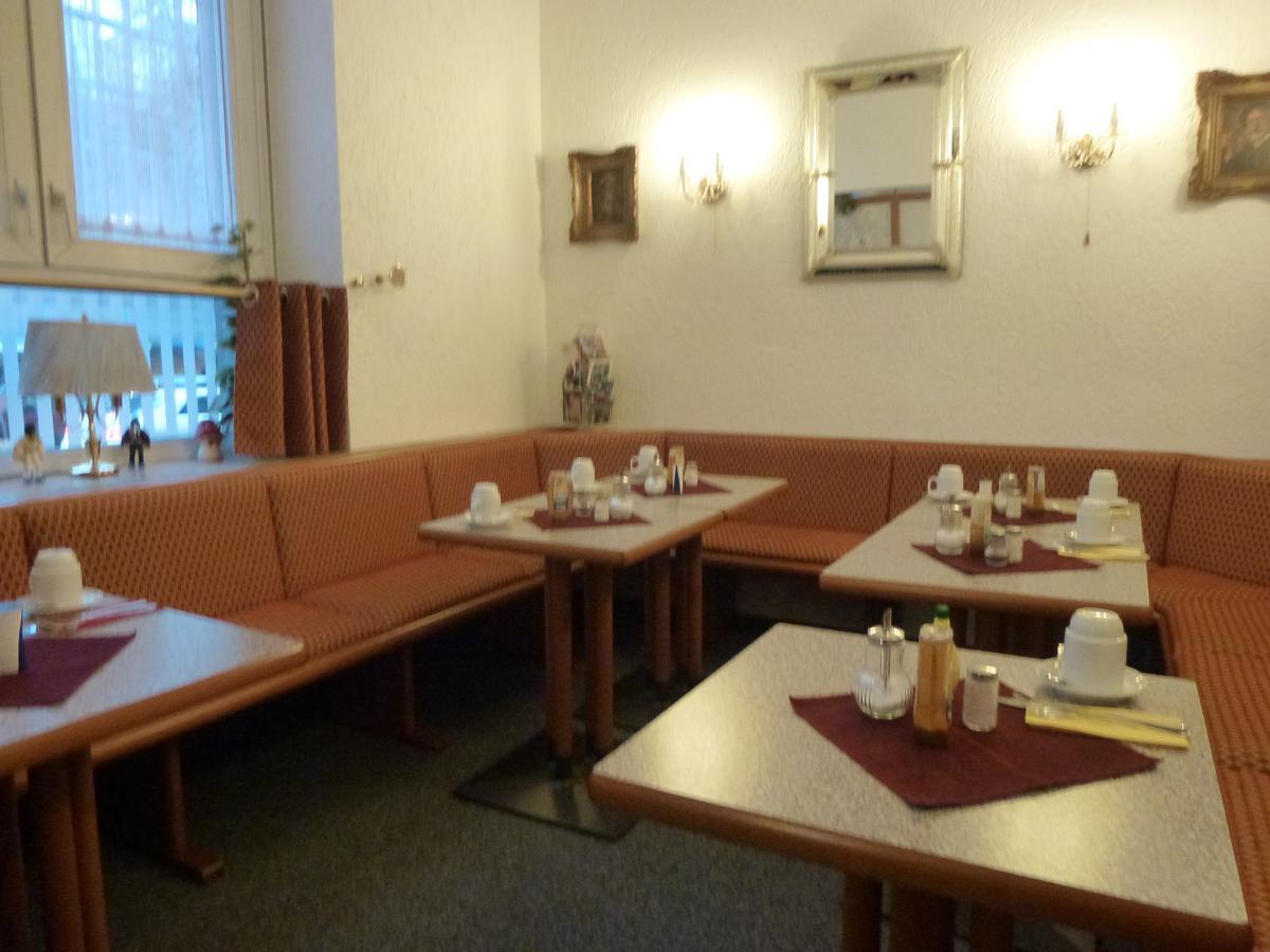 Hotel Adler Ντίσελντορφ Εξωτερικό φωτογραφία